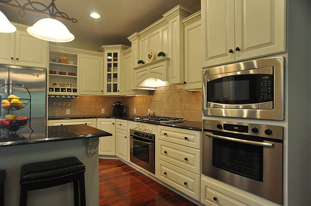 Cabinet Refinishing for the Kitchen by Tom Henman Decorative Painting, LLC - Photo 2