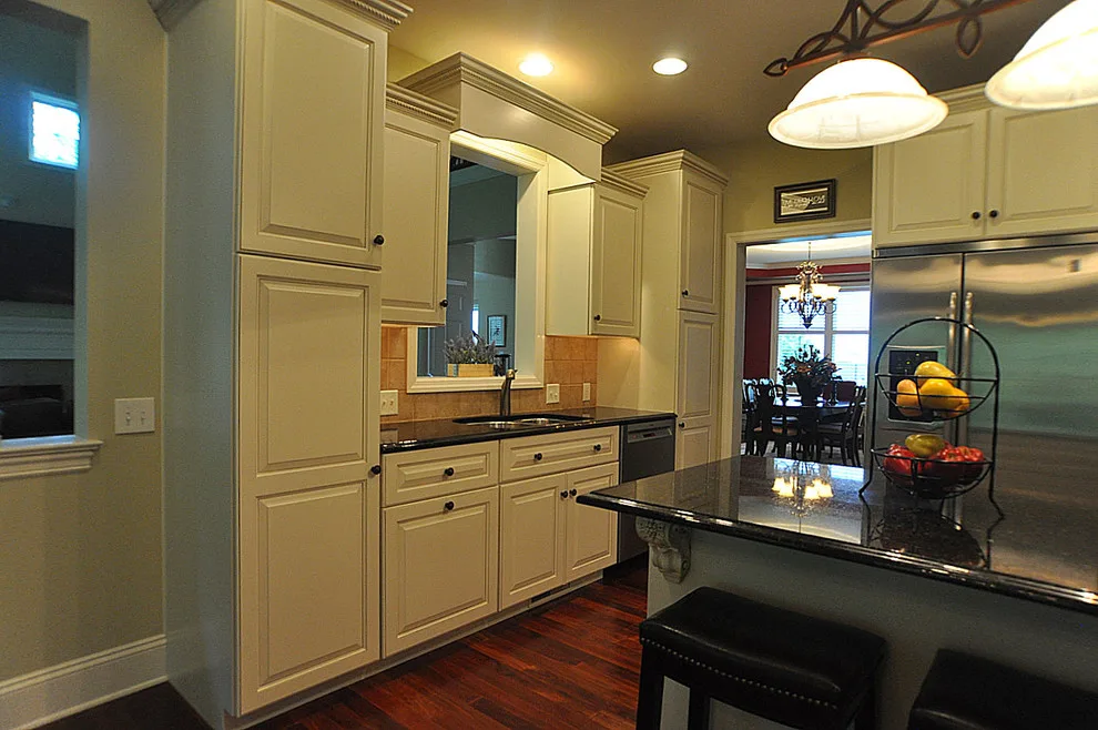 Cabinet Refinishing for the Kitchen by Tom Henman Decorative Painting, LLC - Photo 8