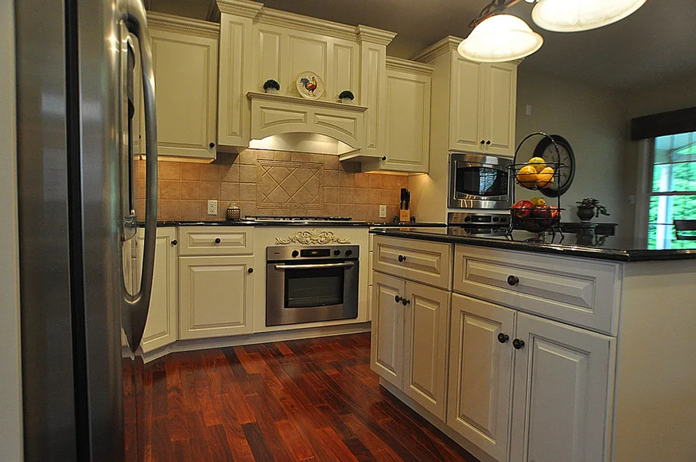Cabinet Refinishing for the Kitchen by Tom Henman Decorative Painting, LLC - Photo 6
