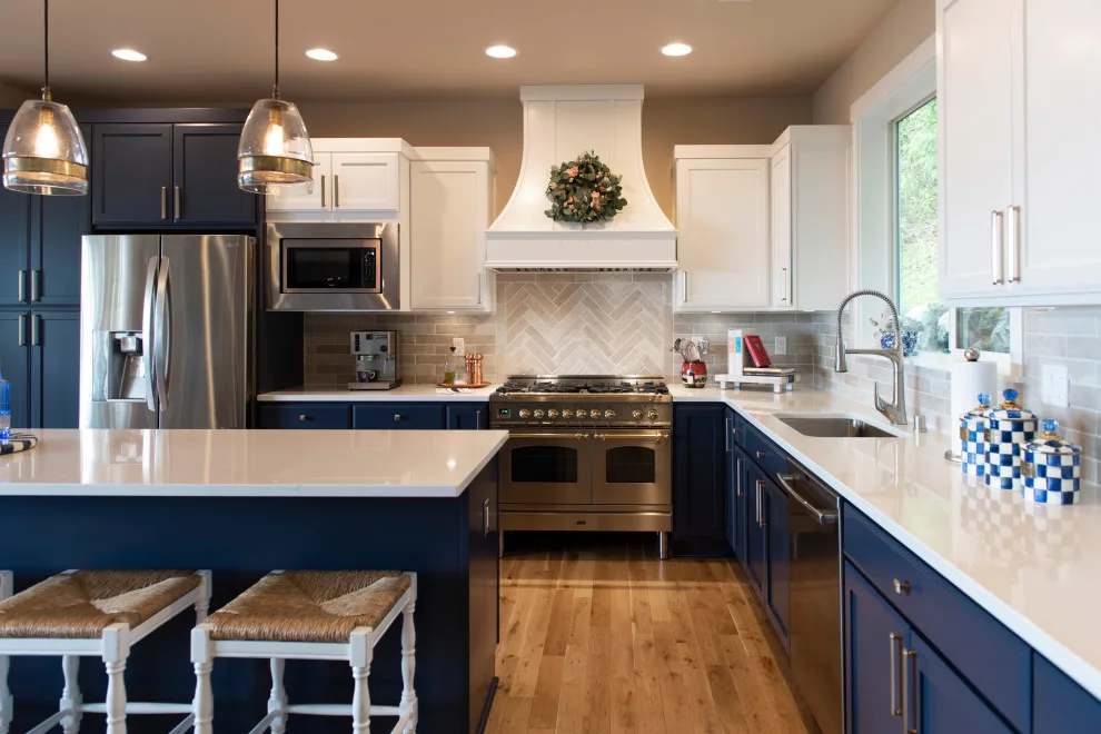 Bellevue Kitchen Cabinets by Jack's Ever GREEN Painting Corp. - Photo 5