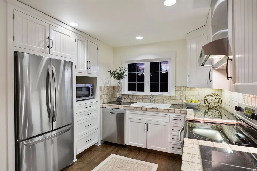 Pica Painting & Design LLC - Photo 14