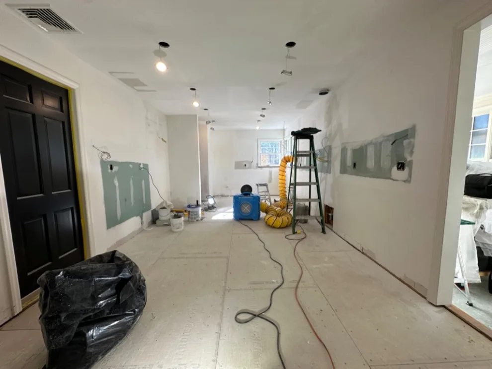 KITCHEN REMODELING by D.A. Modern Touch Painting & Carpentry LLC - Photo 17