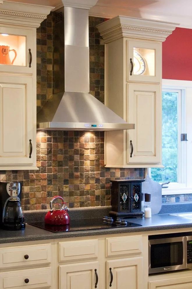 Bicolor Kitchen by Kathy Arnold Painting & Remodeling - Photo 2