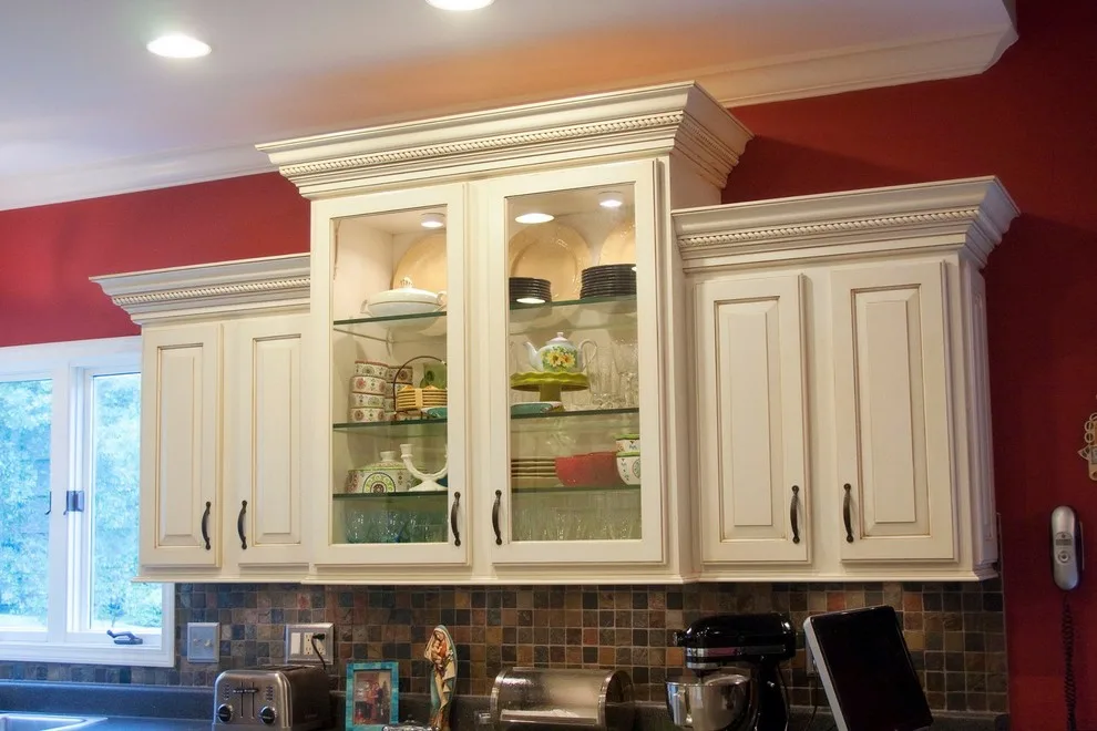 Bicolor Kitchen by Kathy Arnold Painting & Remodeling - Photo 5