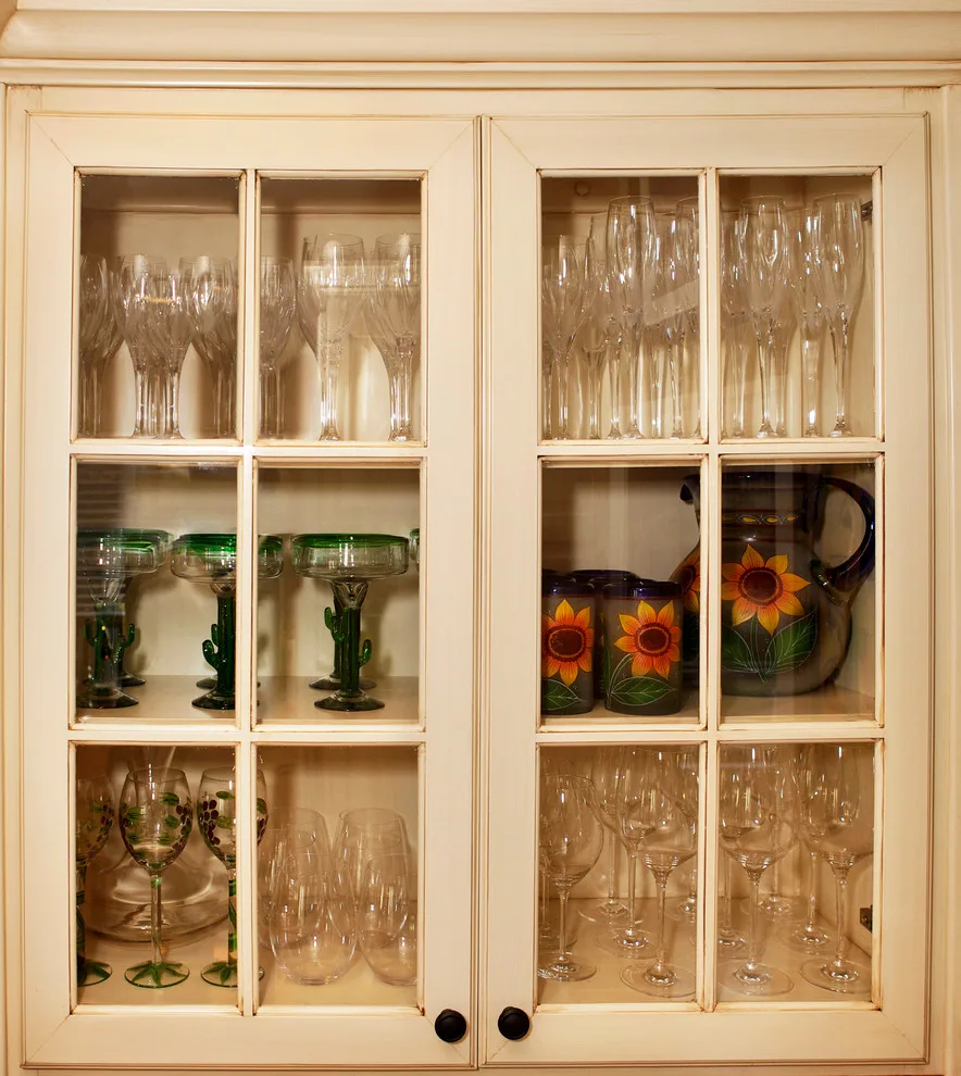Lake Oswego Cabinet Glazing for Kitchens by Sisu Painting Inc. - Photo 4