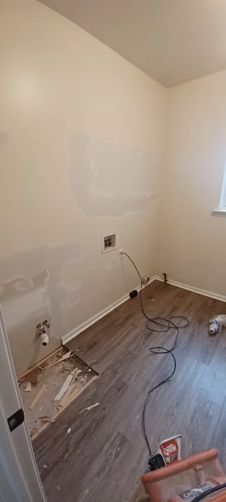 Top Shelf Painting - Photo 11