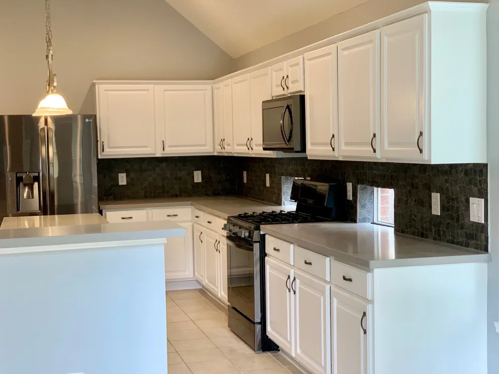 Tidy Pro Painters - Photo 10