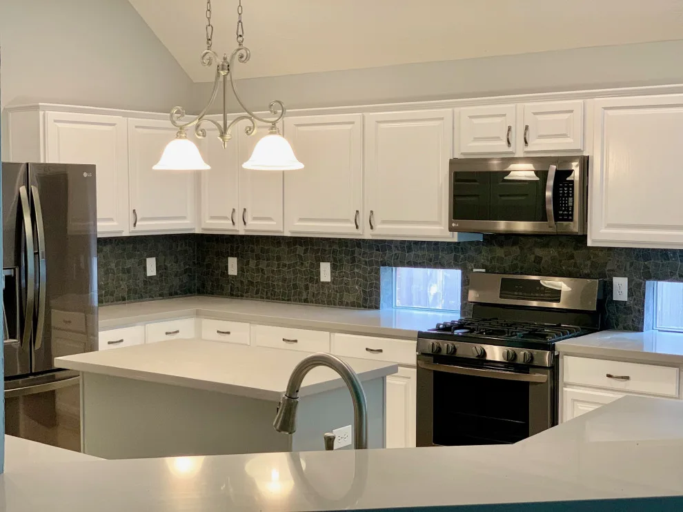 Tidy Pro Painters - Photo 14