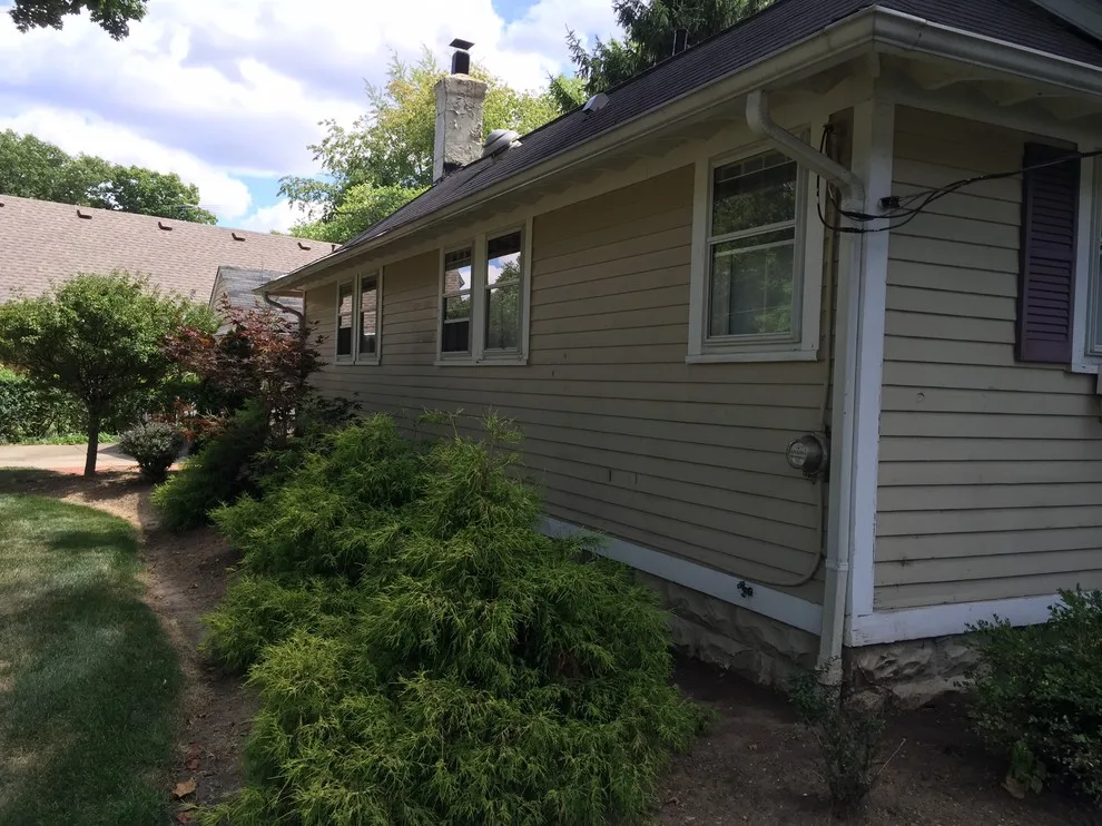 Rocky River Beachcliff Curb Appeal by Textbook Painting - Photo 5