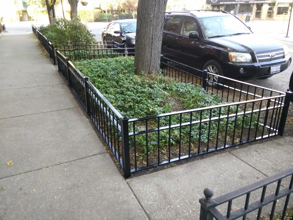 Lincoln Park fence restoration by Windy City Painters - Photo 3