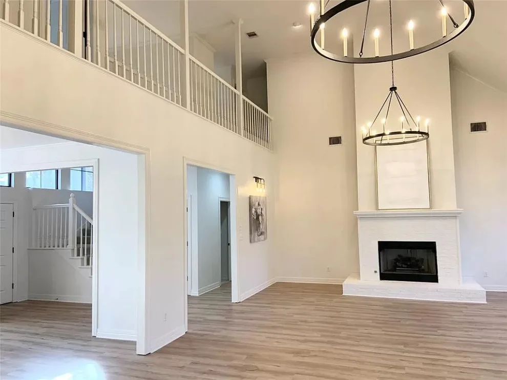 Fresh Coat for the Living Room by North-West Louisiana Contractors LLC - Photo 5