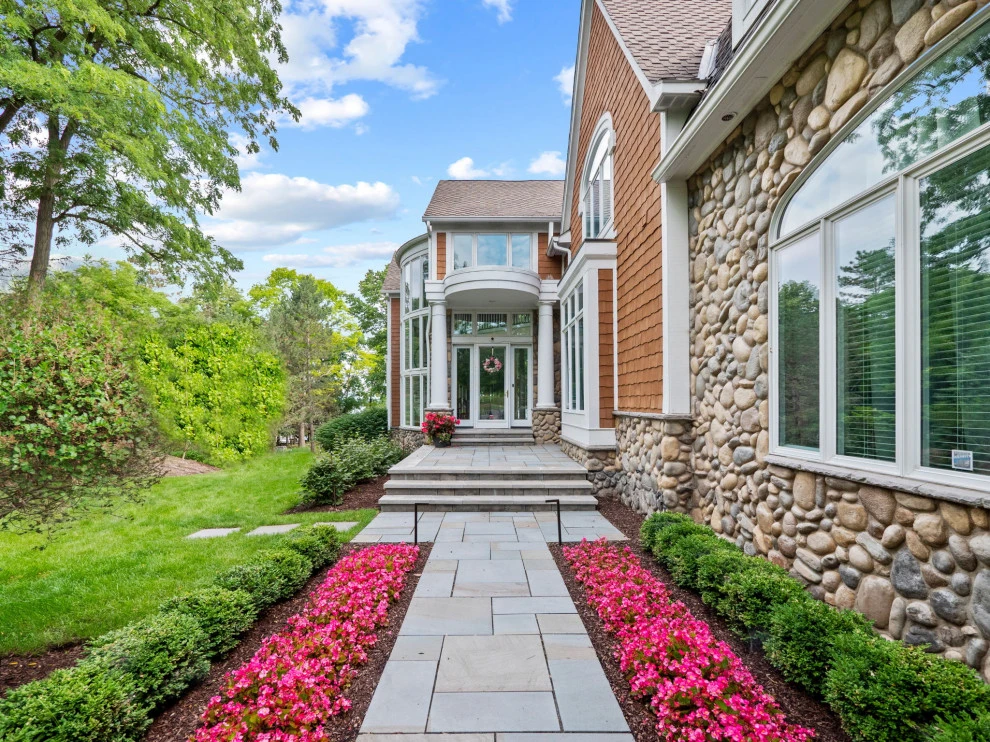 West Bloomfield, MI - Grand Front Entrance by Four Seasons Garden Center & Custom Landscape - Photo 3