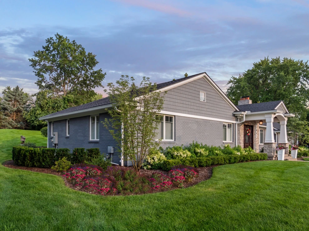 Four Seasons Garden Center & Custom Landscape - Photo 2