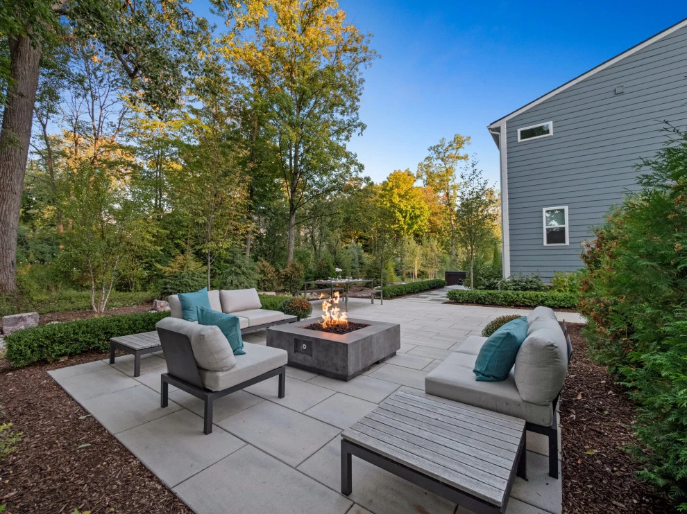 Bingham Farms, MI - A Tranquil Backyard by Four Seasons Garden Center & Custom Landscape - Photo 4