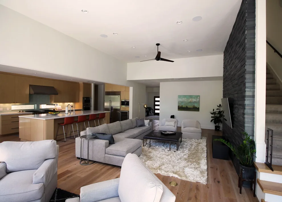 Lyons Home - The Woodlands, Texas by Carnival Custom Painting - Photo 3