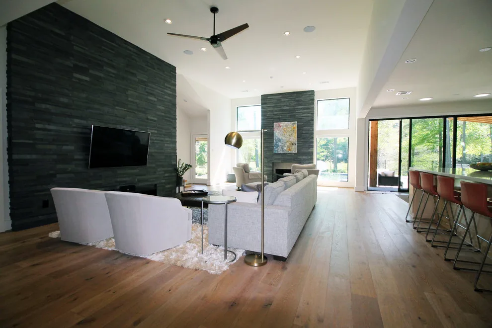 Lyons Home - The Woodlands, Texas by Carnival Custom Painting - Photo 10