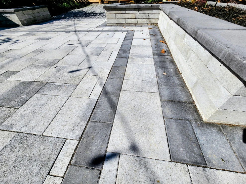 Contemporary Patio Downtown Chattanooga by Full Circle Land Design, LLC - Photo 6