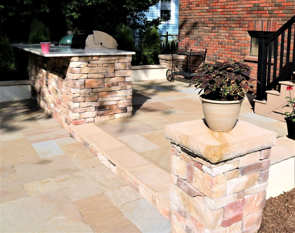 Flagstone Paver Patio and Kitchen in North Shore by Full Circle Land Design, LLC - Photo 2