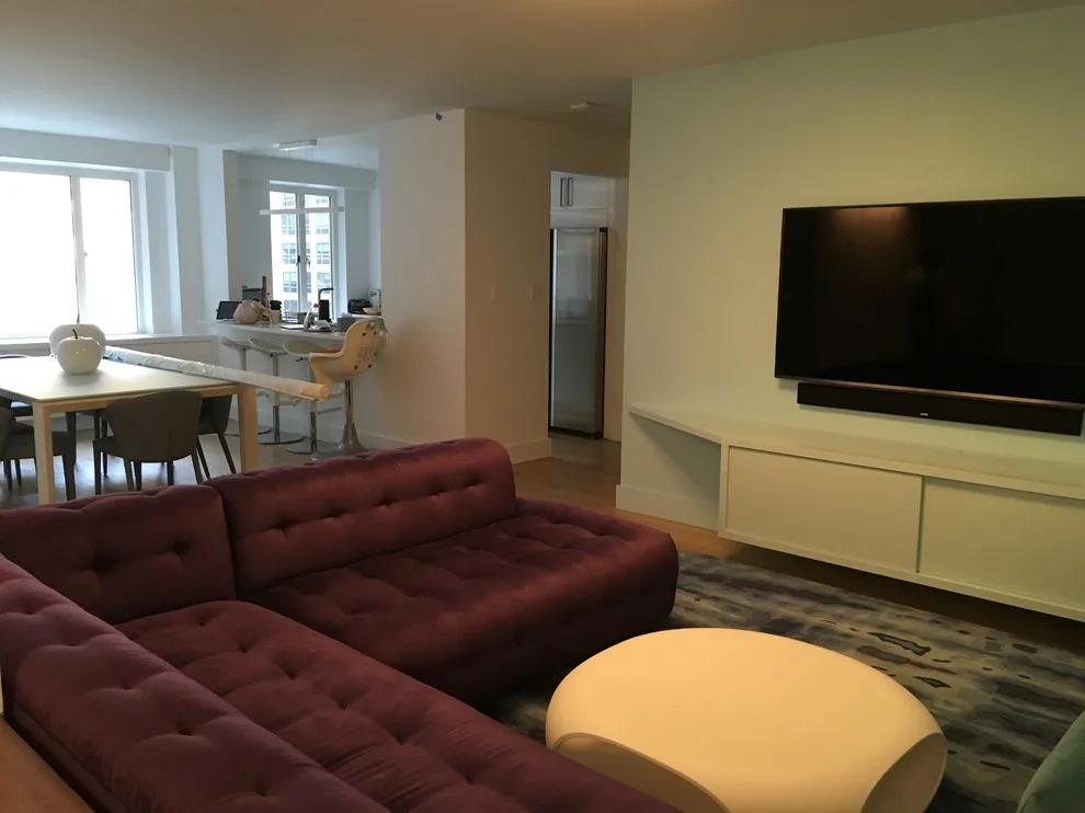 10022 Manhattan Apartment by DMJ Flores Painting - Photo 2