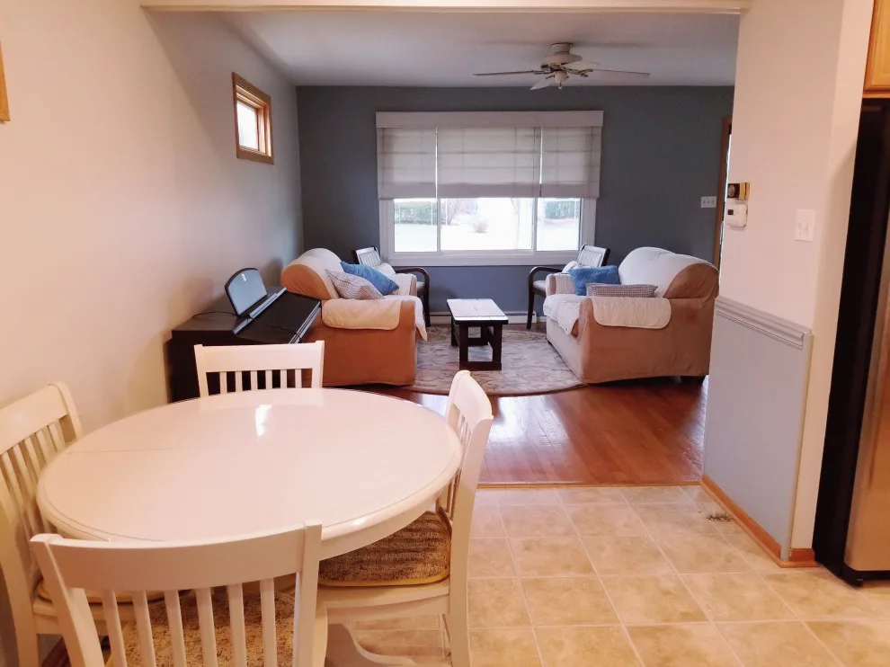 Interior Rolling Meadows Illinois by M & T Painting & Renovation LLC - Photo 3