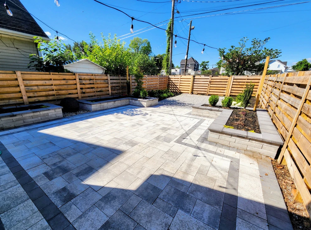 Contemporary Patio Downtown Chattanooga by Full Circle Land Design, LLC - Photo 2