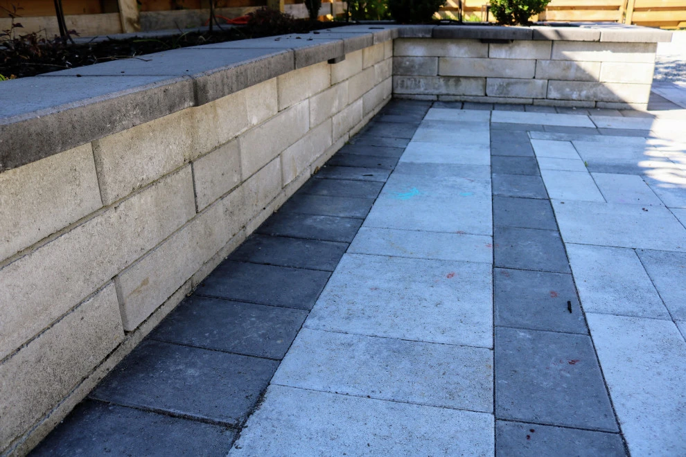 Contemporary Patio Downtown Chattanooga by Full Circle Land Design, LLC - Photo 7