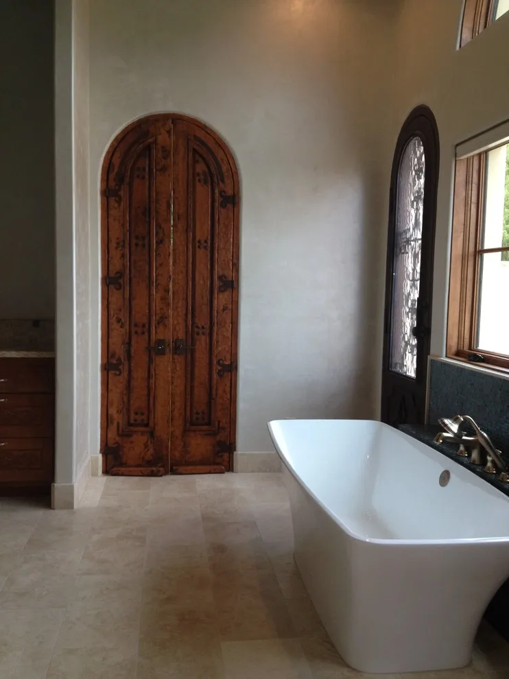 Primary bathroom by Classic Wall Design - Photo 4