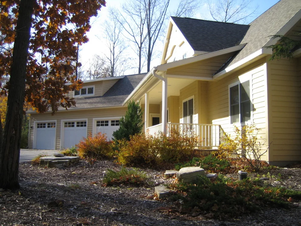 McDonald Home by Aaron Holland Painting, LLC. - Photo 9