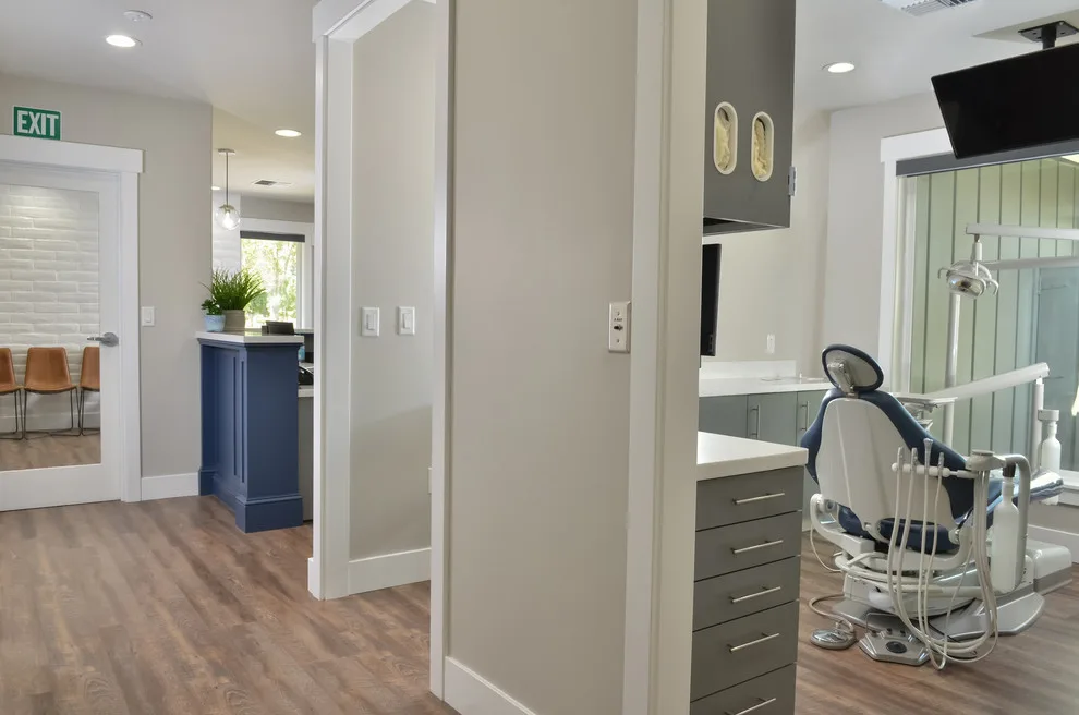 Merced Dentistry Team by Ellisons Painting - Photo 4