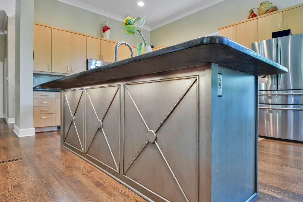 Contemporary Gray and Metallic by Mary Walker Faux - Photo 5