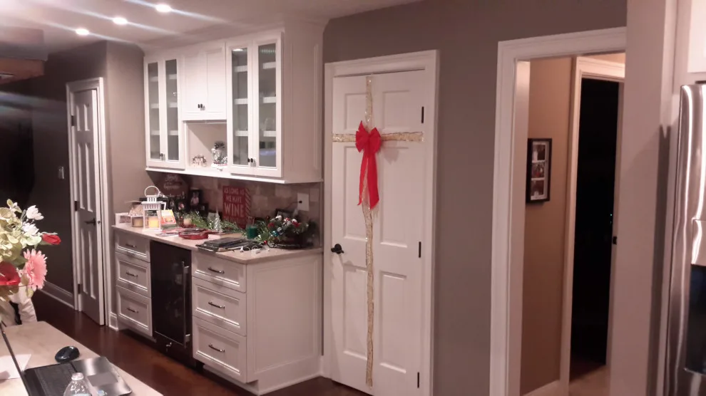Jims Painting &Decorating - Photo 5