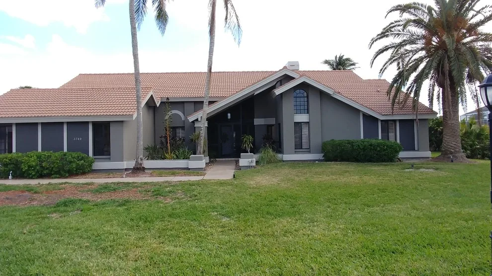 Rustic Home - Interior and Exterior by N&N PAINTING Of SWFL - Photo 11