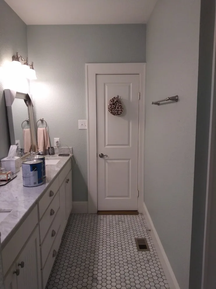 Mre E's Bedroom and Bathroom by Guy The Painter - Photo 7