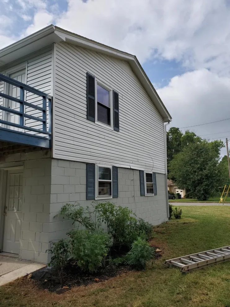 Guzman Painting Services LLC - Photo 9