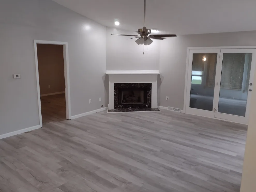 Jr Custom Flooring And Remodeling - Photo 4
