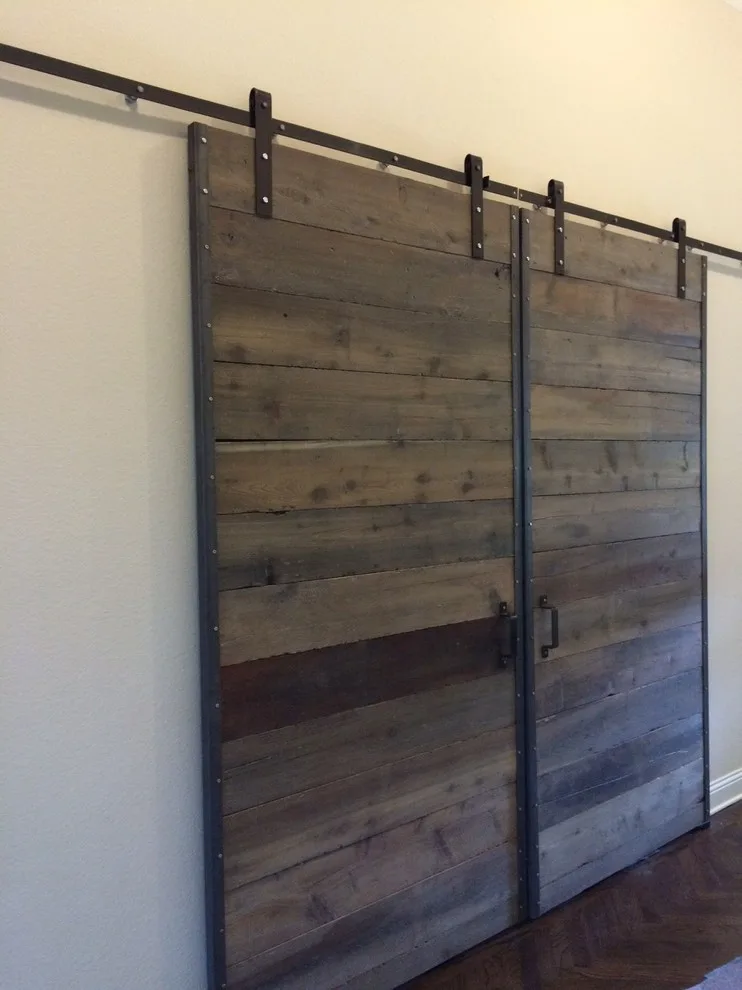 Additional decorative elements by Tom Soltys Decorative Finishes - Photo 7