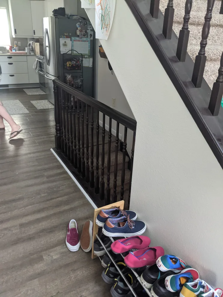 Modern Stairs and Walls by Surface Works - Photo 2