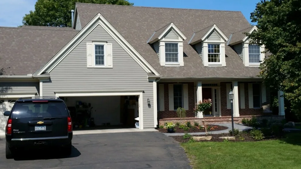 Blomquist Quality Painting - Photo 14