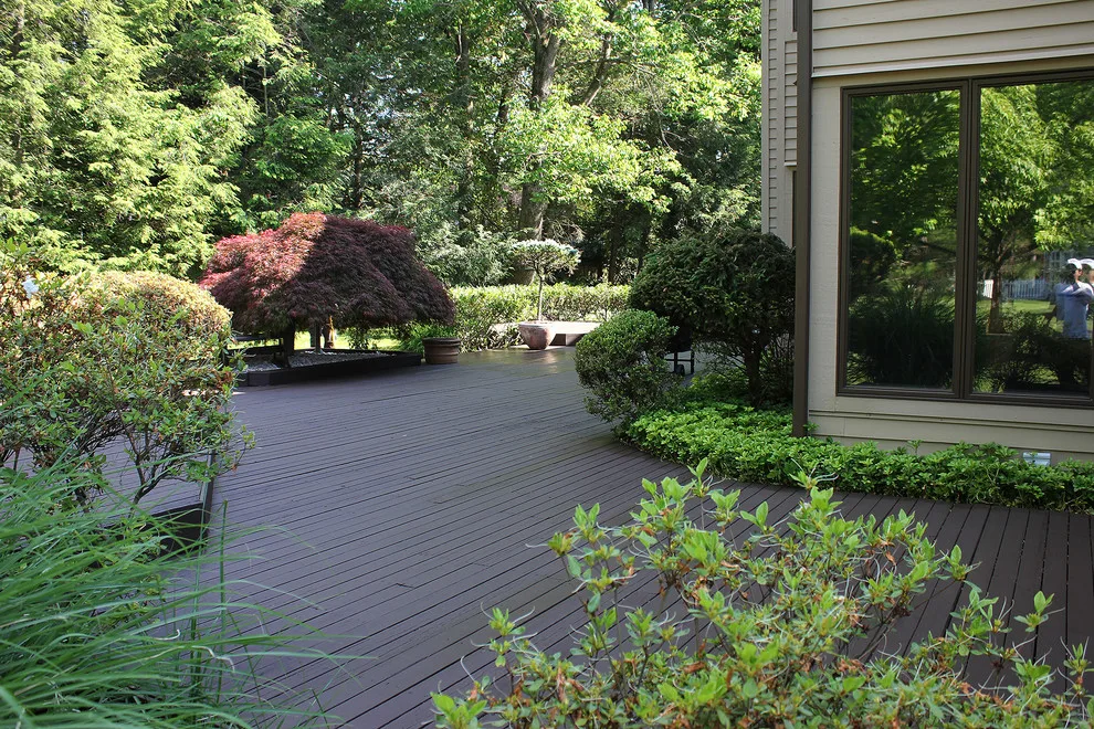 Deck and Fence Staining for Outdoor Spaces by Four Golden Brothers INC - Photo 3