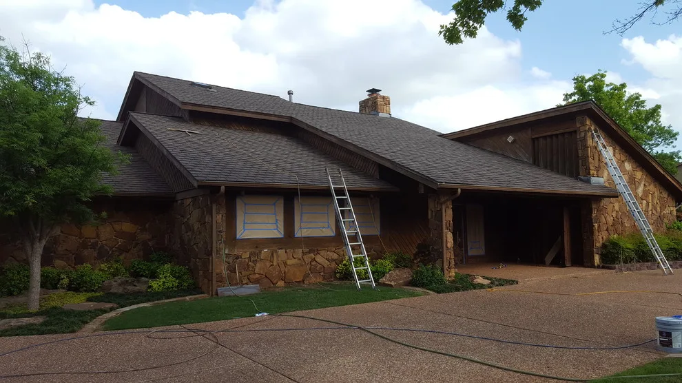 Decorated Dwellings by Savory's Construction And Painting - Photo 52