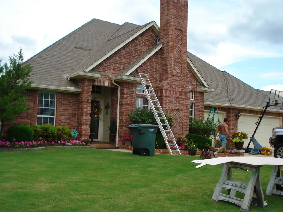 Decorated Dwellings by Savory's Construction And Painting - Photo 51