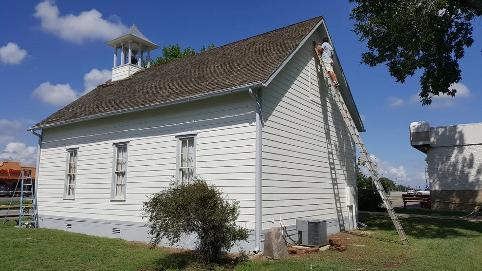 Decorated Dwellings by Savory's Construction And Painting - Photo 73