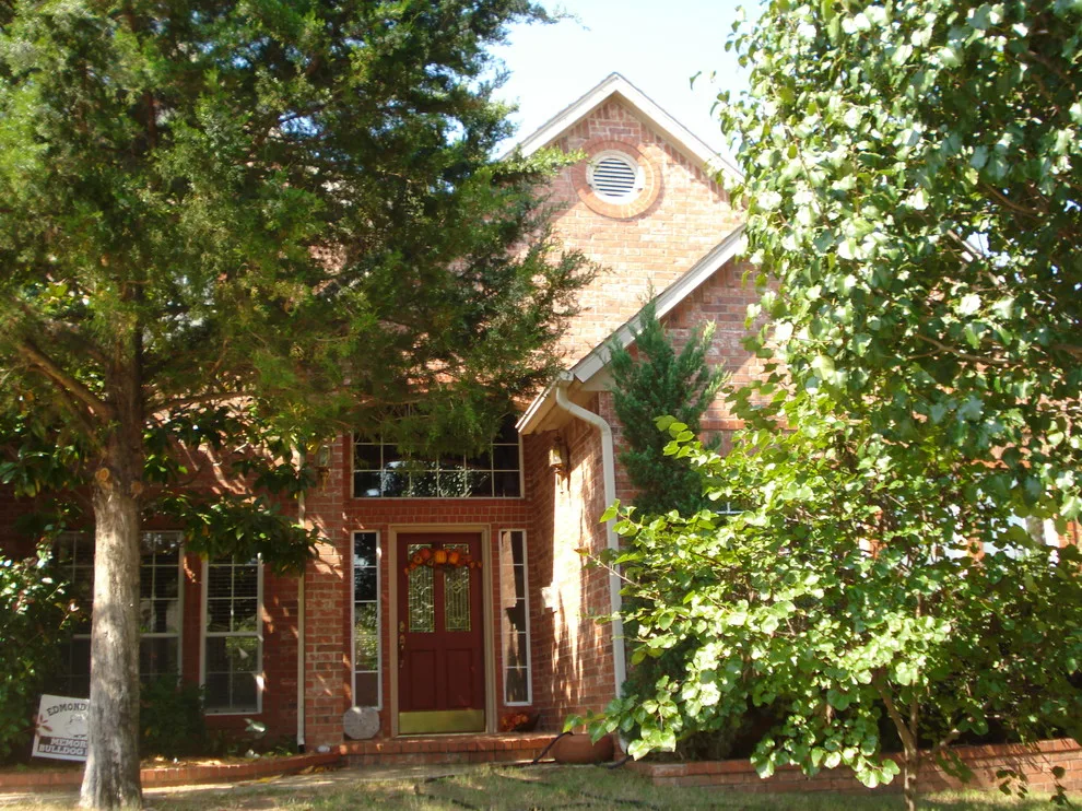 Savory's Construction And Painting - Photo 8