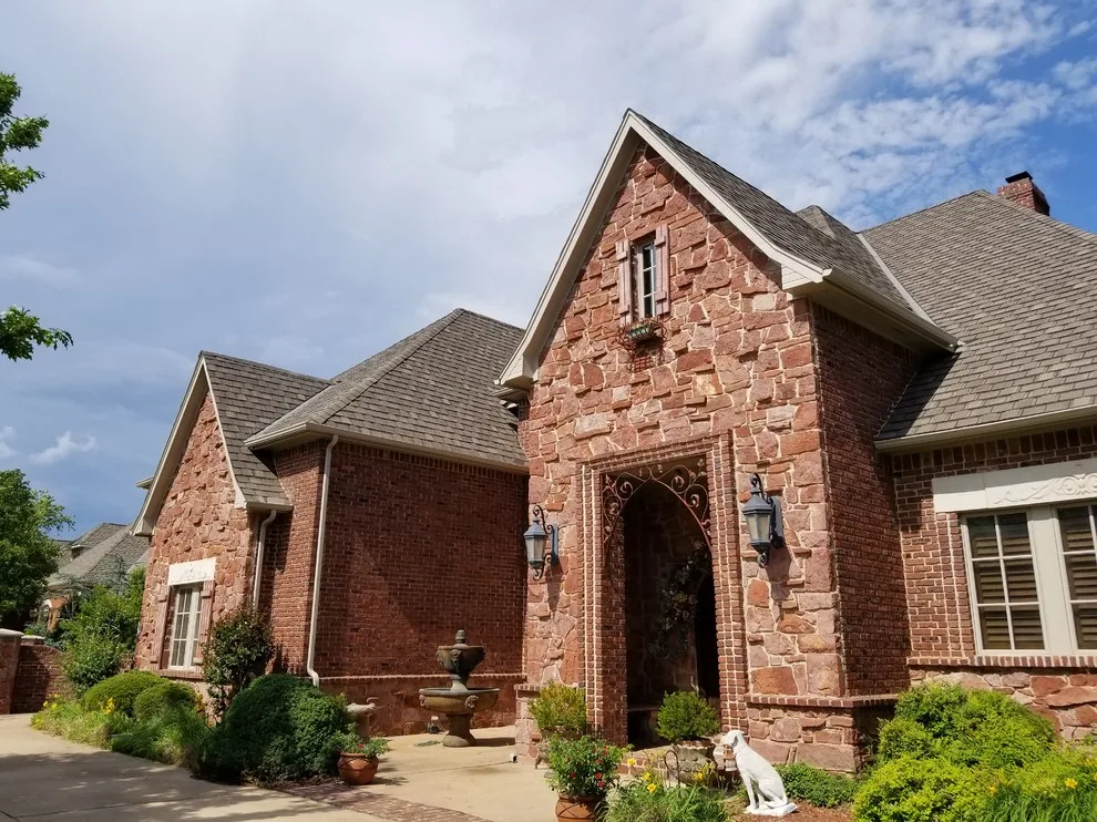 Decorated Dwellings by Savory's Construction And Painting - Photo 31