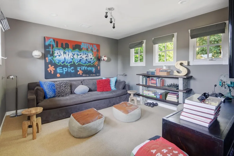 Interior Diversity by Woodiwiss Painting - Photo 2