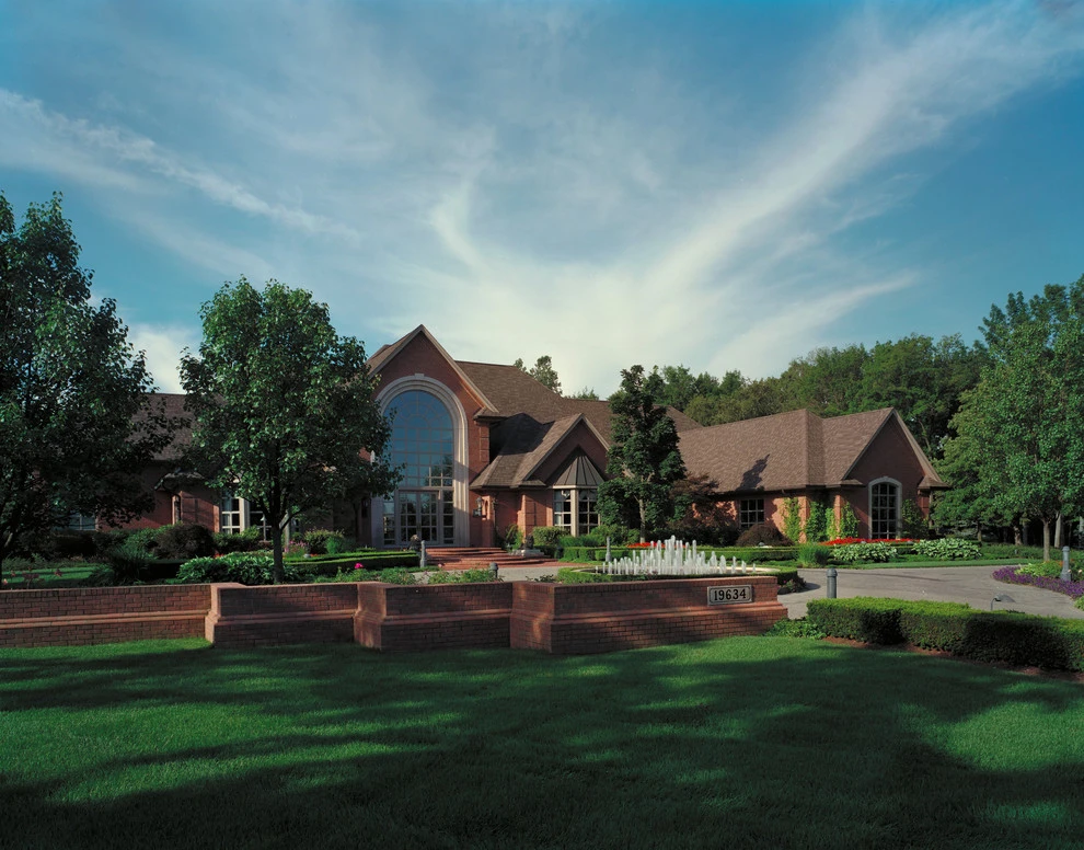 Upscale Residential Estate Landscapes by Great Oaks Landscape Associates Inc. - Photo 4