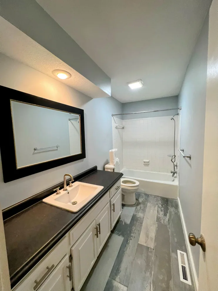 Previous Projects by Superior Paint KC - Photo 188