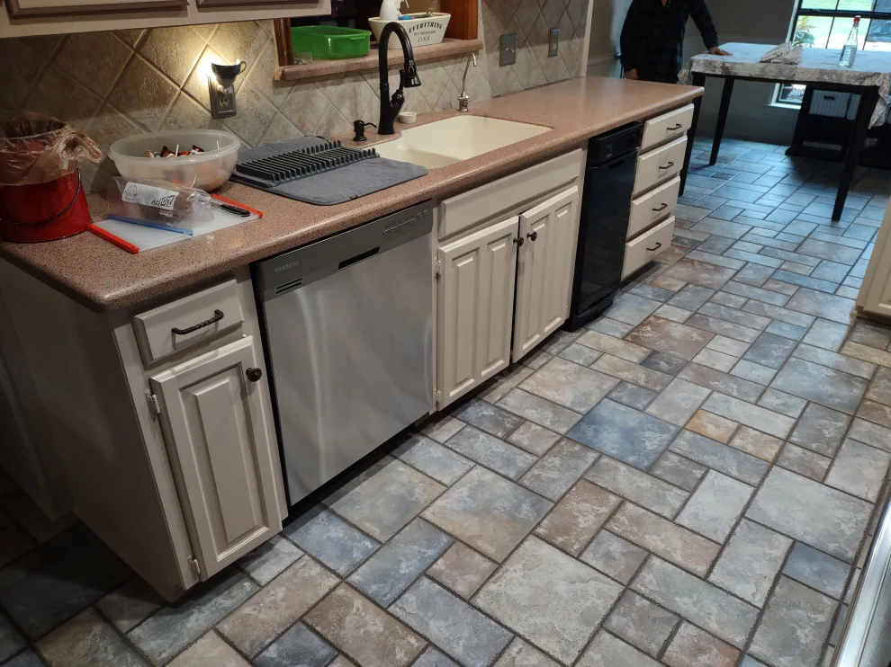 Lewisville Interior and Exterior Revamp by Summit Home Solutions LLC - Photo 19