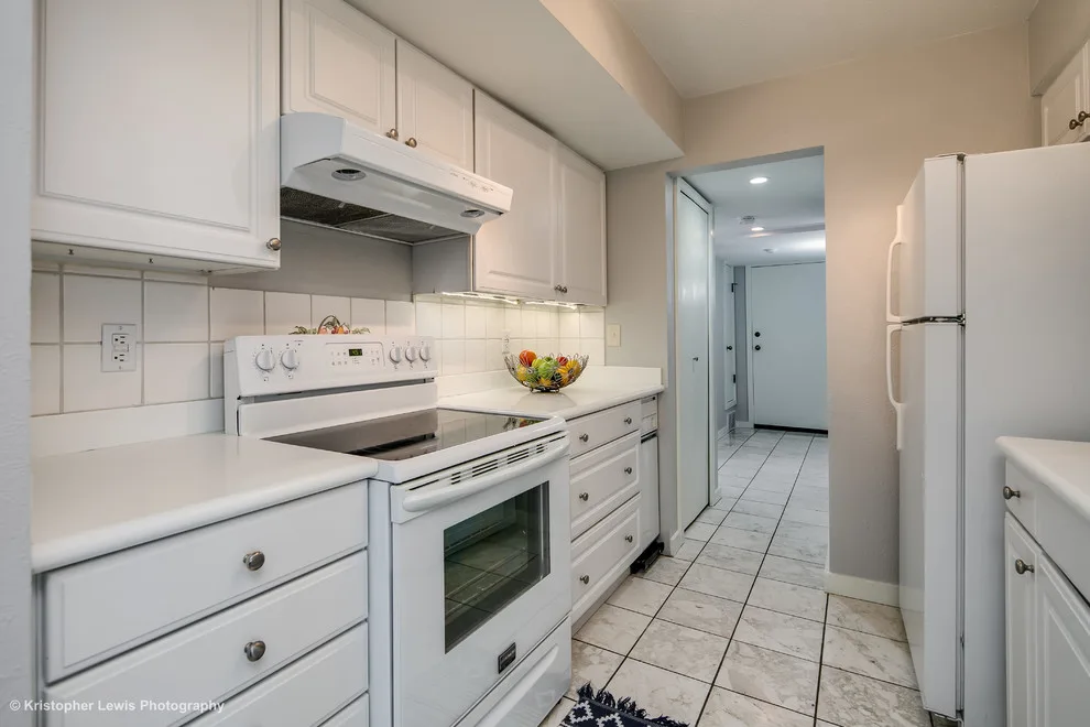 Interior Painting on Pearl Street by Paint Denver - Photo 6