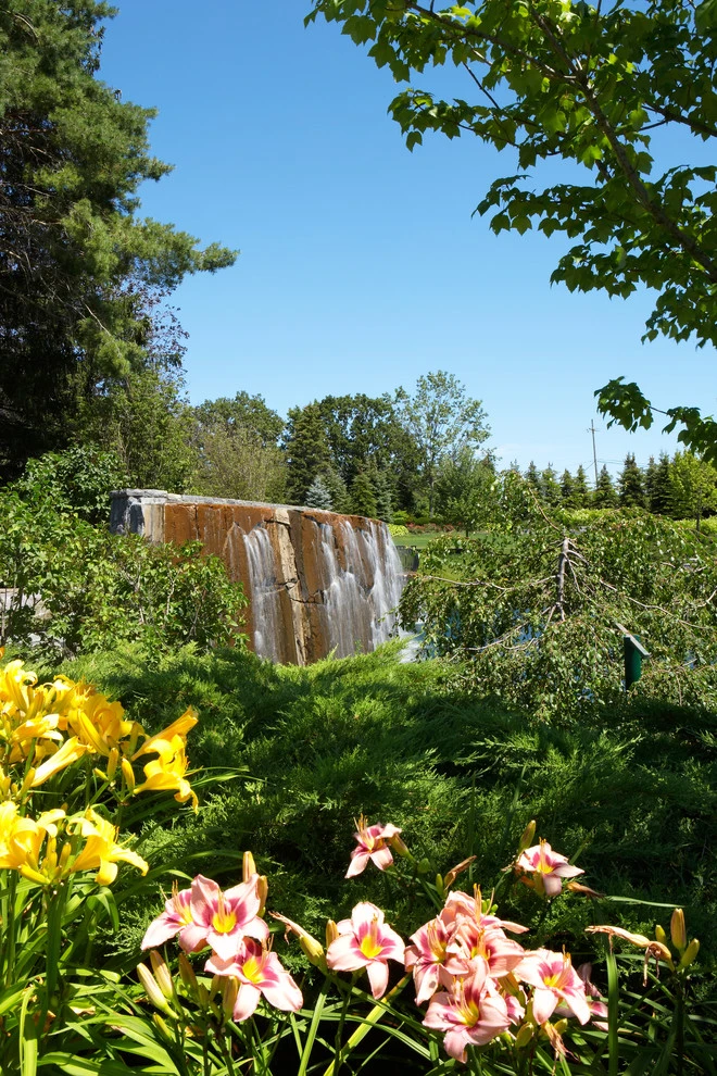 Waterfeatures by Great Oaks Landscape Associates Inc. - Photo 4